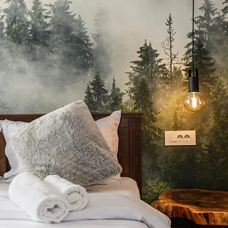 Mountain & Sunset View - Bathtub - Underground Parking Apartment