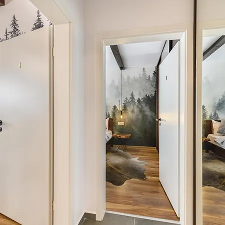 Mountain & Sunset View - Bathtub - Underground Parking Apartment